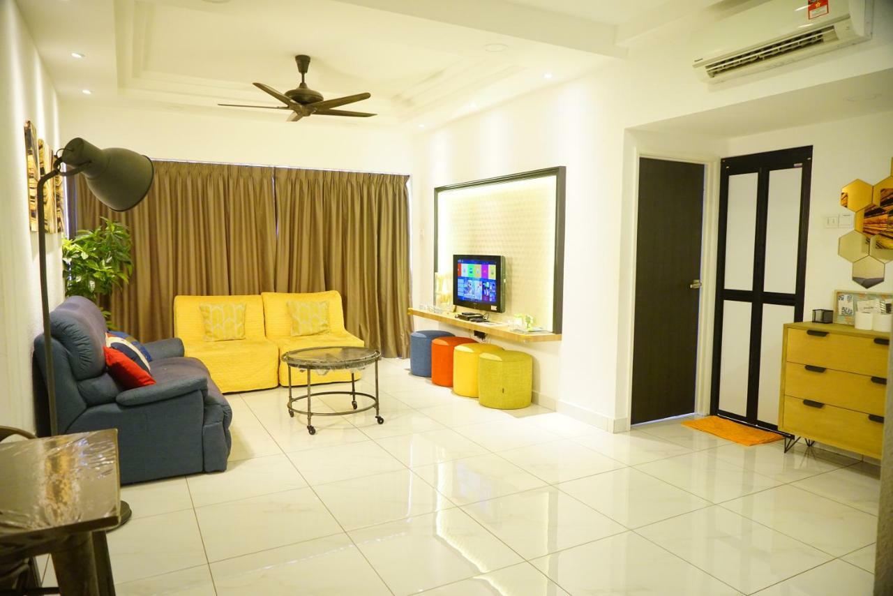Sri Sayang by Coral Holiday Resort Batu Feringgi Bagian luar foto